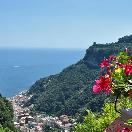 Amalfi Sea View * Scala